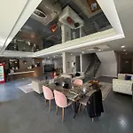 Отель On 3*