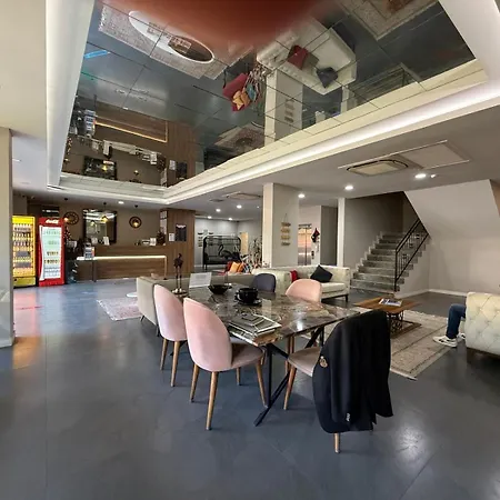 Hotel On